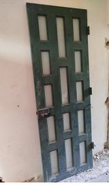 Portoncino in ferro e finestre alluminio 