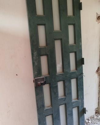 Portoncino in ferro e finestre alluminio 