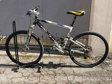 MTB Mountain Bike Bicicletta FRM be active