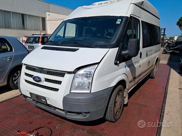 Ford Transit vetrato anno 2009 ricambi usati