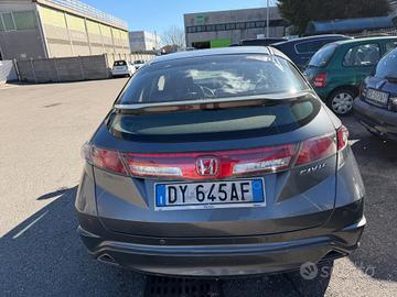 Honda Civic 1.4 i-DSi benzina euro5 incidentato