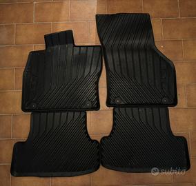 Tappetini in gomma audi A3 8v