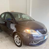 Lancia Ypsilon 1.3 MJT 16V 95 CV 5 porte S&S Openi