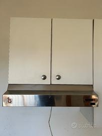 Mobile pensile cucina con cappa aspirante