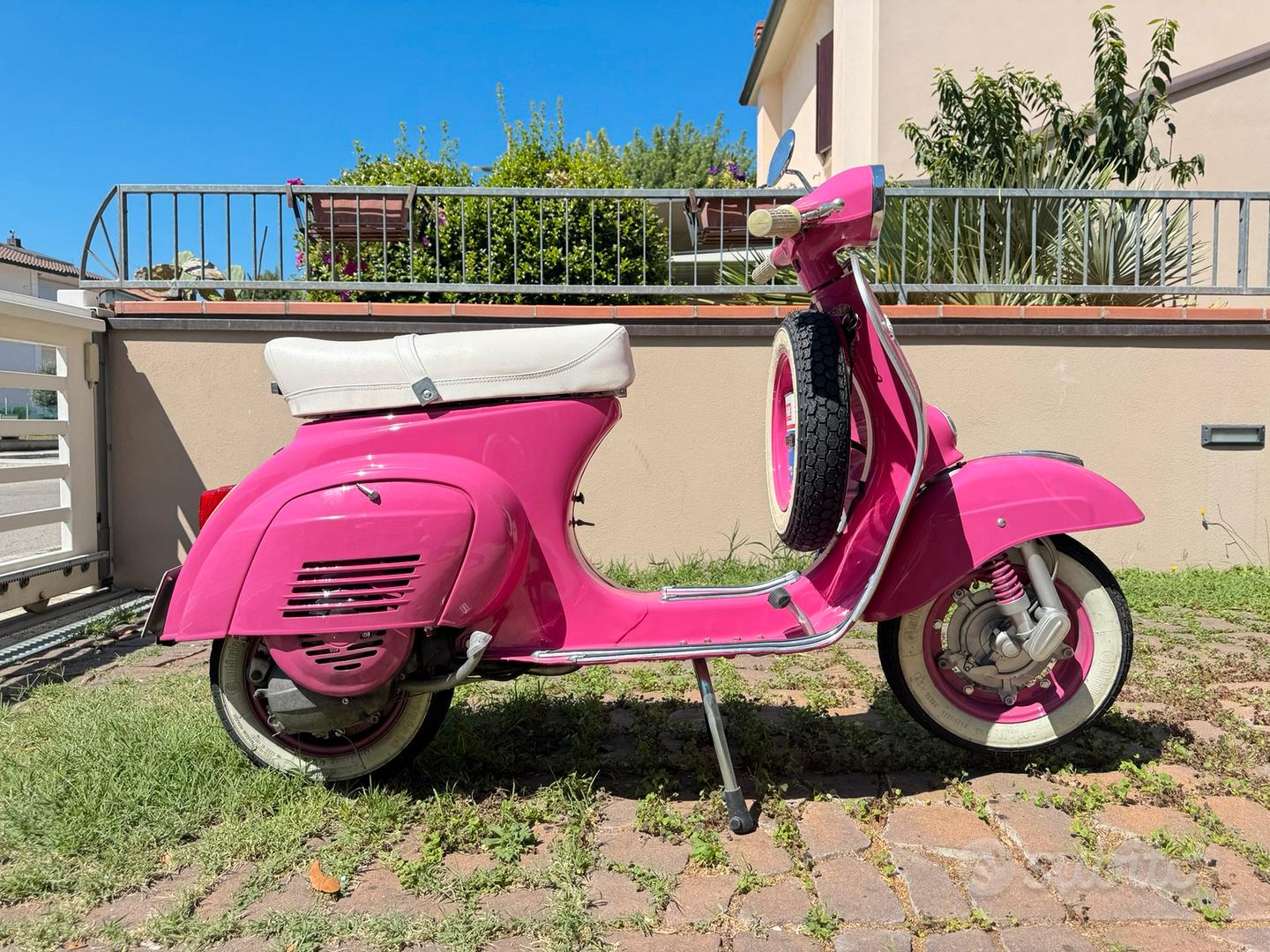 Vespa 50L rosa shocking - Moto e Scooter In vendita a Forlì-Cesena