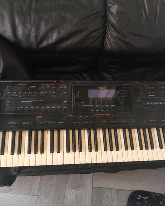 tastiera Roland g-800