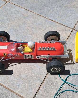 Modello Ferrari F1 filoguidata vintage - Hong Kong