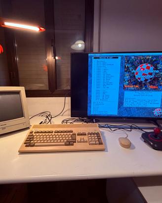 Commodore Amiga 1200 | PiStorm32 +Pii3B+|CM8833-II