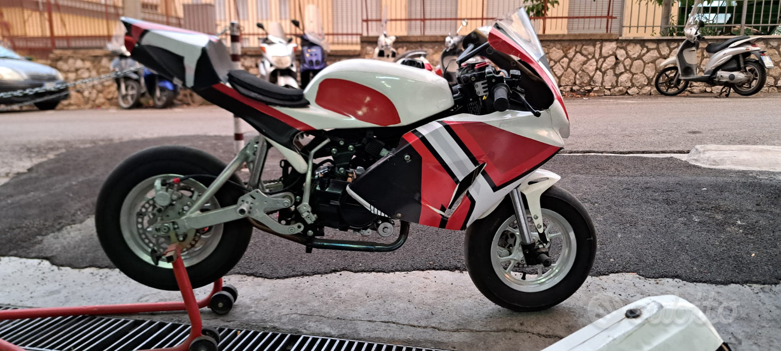 Minigp 110 automatica - Moto e Scooter In vendita a Latina