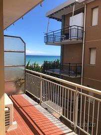 Ceriale monolocale vista mare