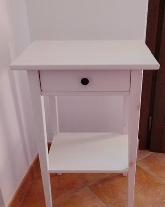 comodino  bianco in legno da stanza (2pezzii)