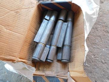 Cerniere per cancelli