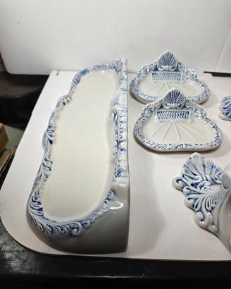 Set accessori da bagno vintage in ceramica