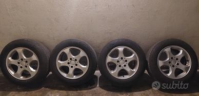 4 cerchi con gomme estive 205/60 R16