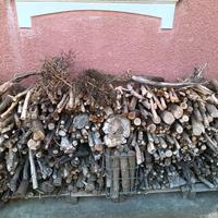 Legna secca da potatura per camini/stufe/barbeque
