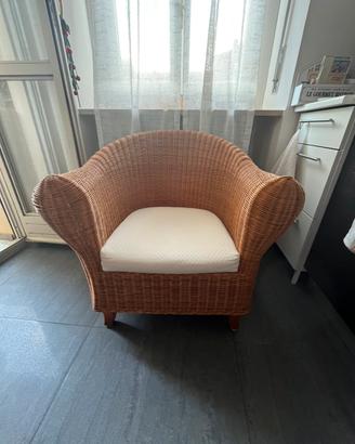 Due poltroncine  in vimini