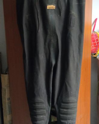 STIVALONI NEOPRENE €40