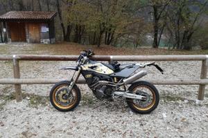 Husqvarna SM 610 