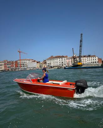Motoscafo Solcio Mini Typhon