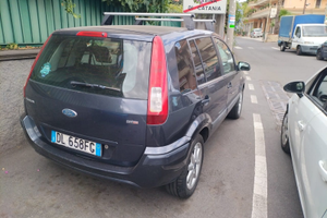 Auto usata 5 porte