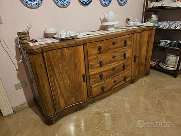 Credenza vintage in legno massello