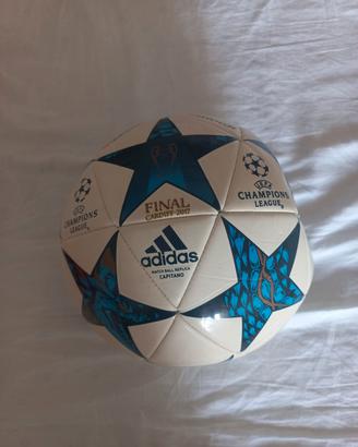 Pallone calcio Adidas
