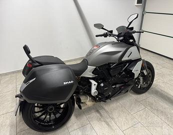 Ducati Diavel 1260 - 2021