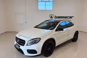 MERCEDES-BENZ GLA 200 d Automatic 4Matic Premium