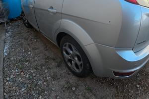 ford focus incidentata