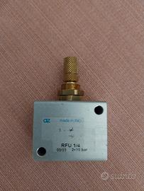 Regolatore di pressione