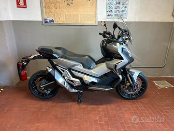 Honda X ADV 750