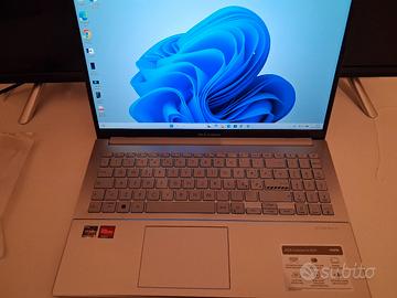 Notebook ASUS Vivobook Go 15 - Ryzen 5 - Ottime Co
