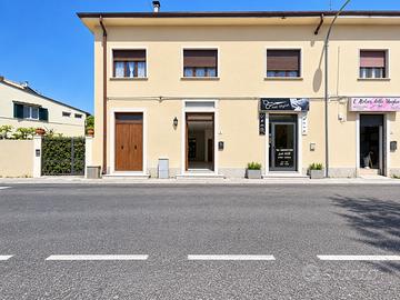 Negozio Pisa [Fondo1VCG] (Porta a Lucca)