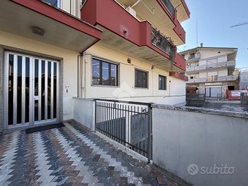 3 LOCALI A PINETO