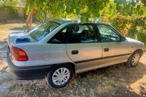 OPEL ASTRA BERLINA BENZINA 1992 UNICO PROPRIETARIO