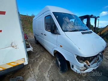 Mercedes sprinter