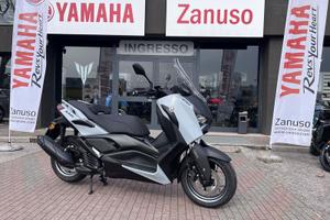 Yamaha X-Max 125 Allestimento TECH solo 1200 km