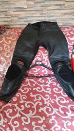 pantalone moto