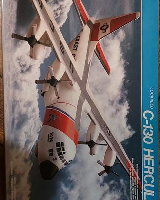 Lockeed C130 HERCULES scala 1/144
