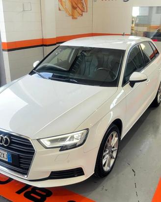 AUDI A3 SPB 2.0 TDI 184 CV Quattro + TAGLIANDI C