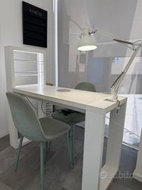 Tavolo manicure living led