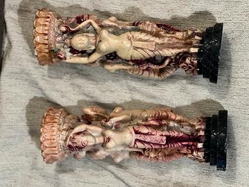 2 statue molto carine