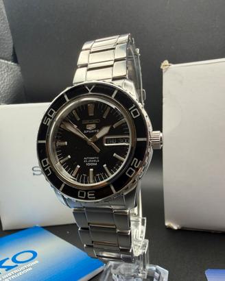 Seiko 5 sport