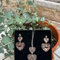 Collana e orecchini
