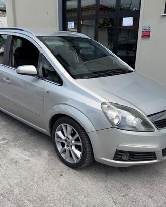 Opel Zafira 1.9 CDTI 120CV Cosmo