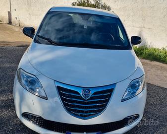 Lancia Y ECOCHIC