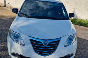 Lancia Y ECOCHIC