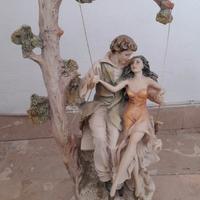 Statua Capodimonte Altalena Decorata Miriam