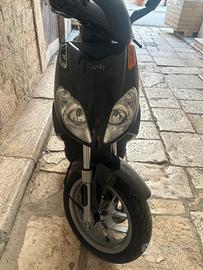 Aprilia Sport City One 125cc in buone condizioni