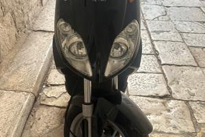 Aprilia Sport City One 125cc in buone condizioni